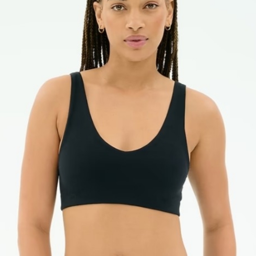 Splits59 SEALED! NWT! Airweight Scoop Back Bra in Black. Sz Md. R2S!!
